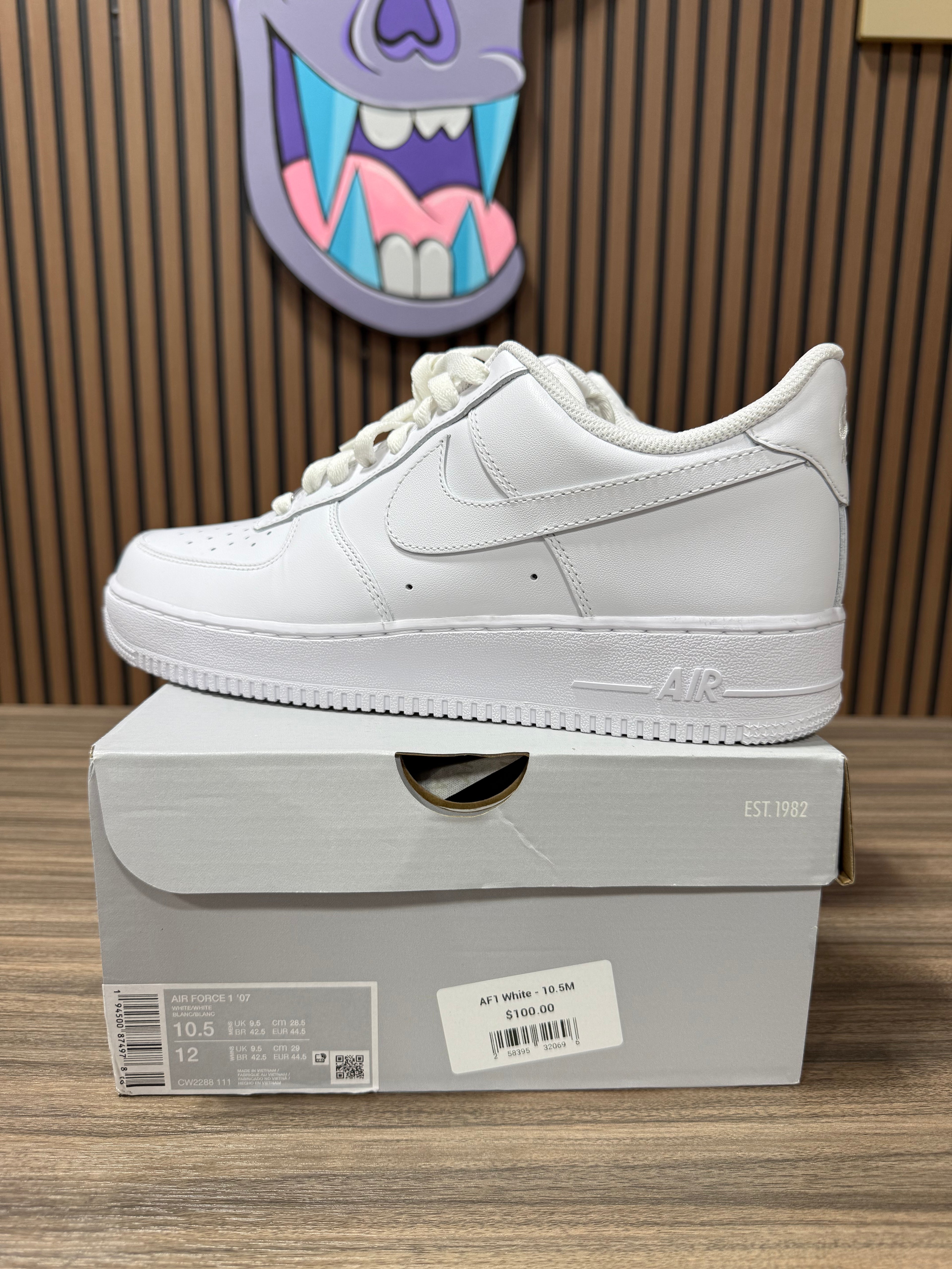 Air Force 1 White Sz 10.5