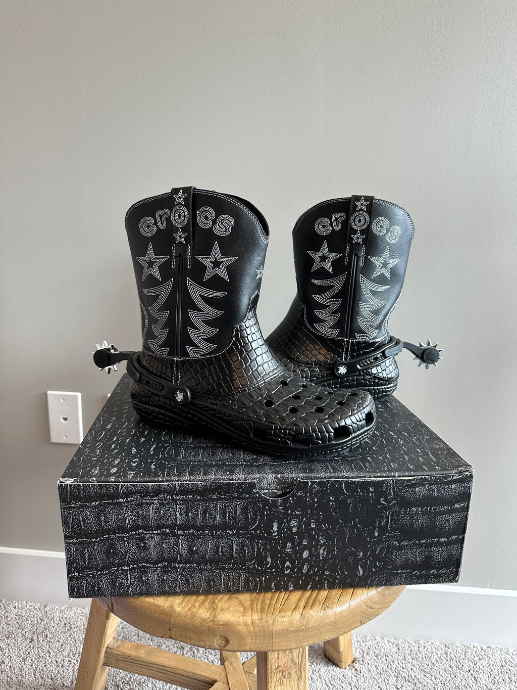 Crocs Classic Cowboy Boot Sz 11