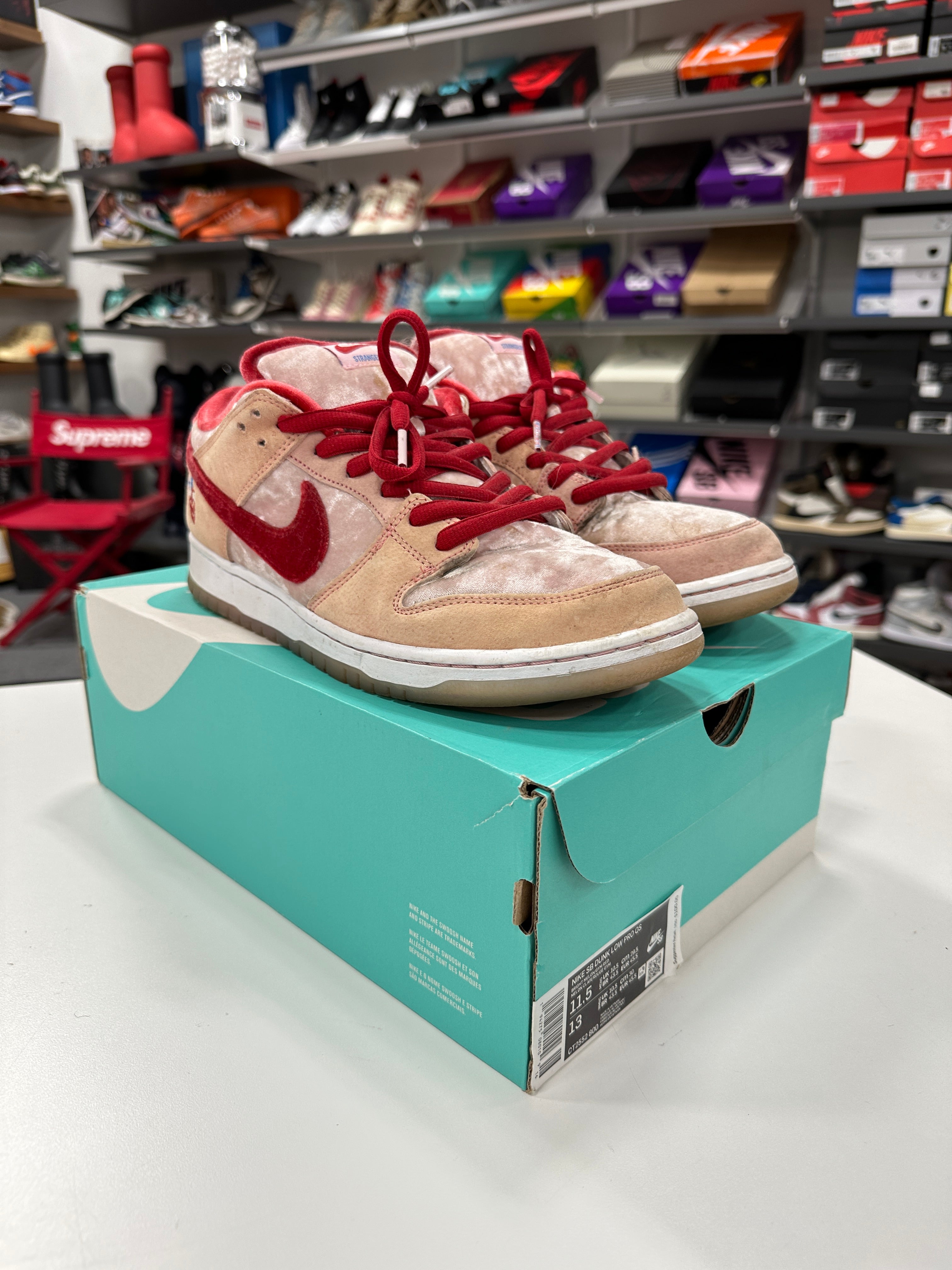 Nike SB Dunk Low StrangeLove Skateboards Sz 11.5