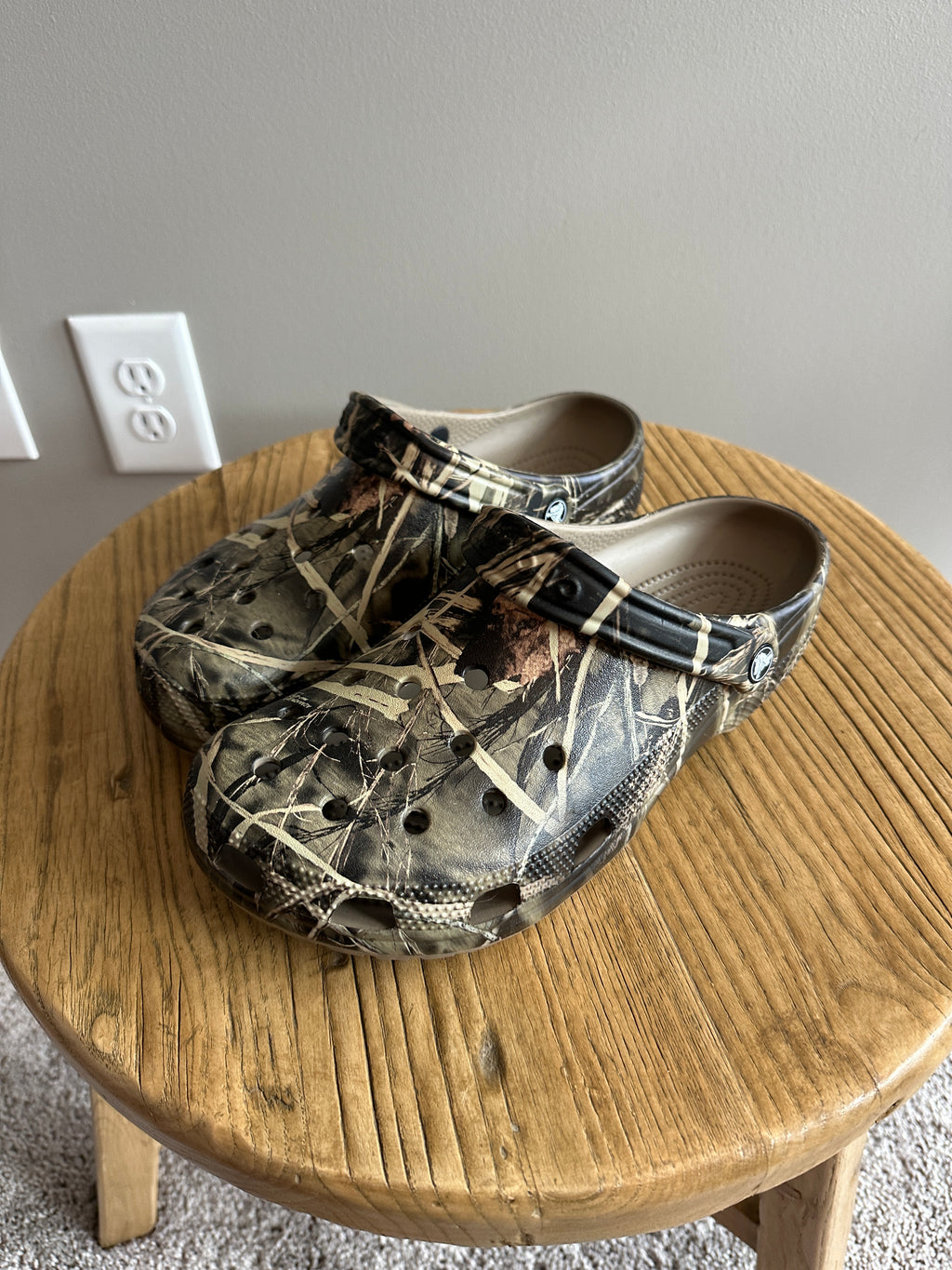 Camo Crocks Sz 10
