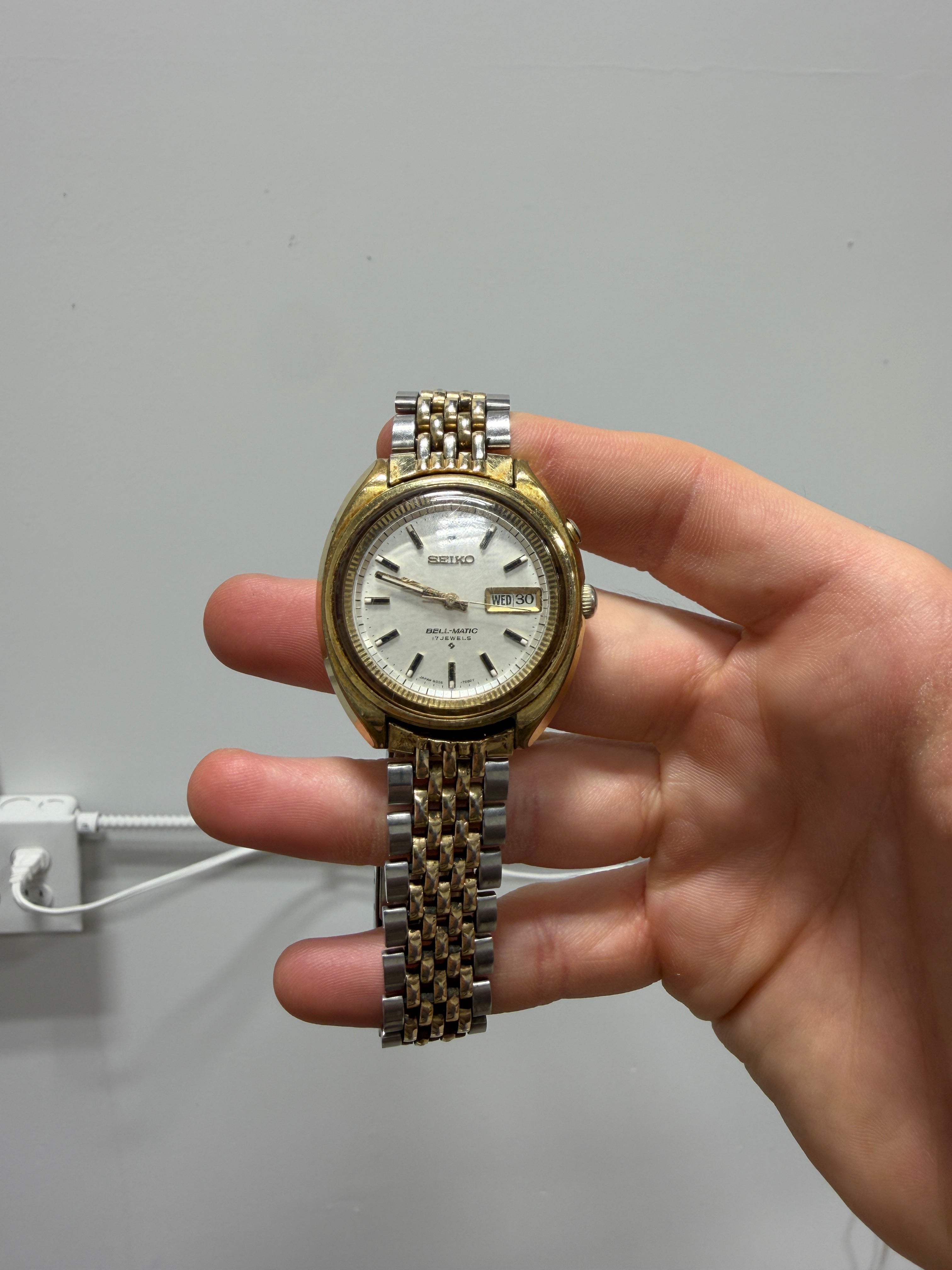 Seiko Bell-Matic 17-jewel automatic alarm wristwatch