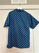 Load image into Gallery viewer, Concepts Button Down Sz M
