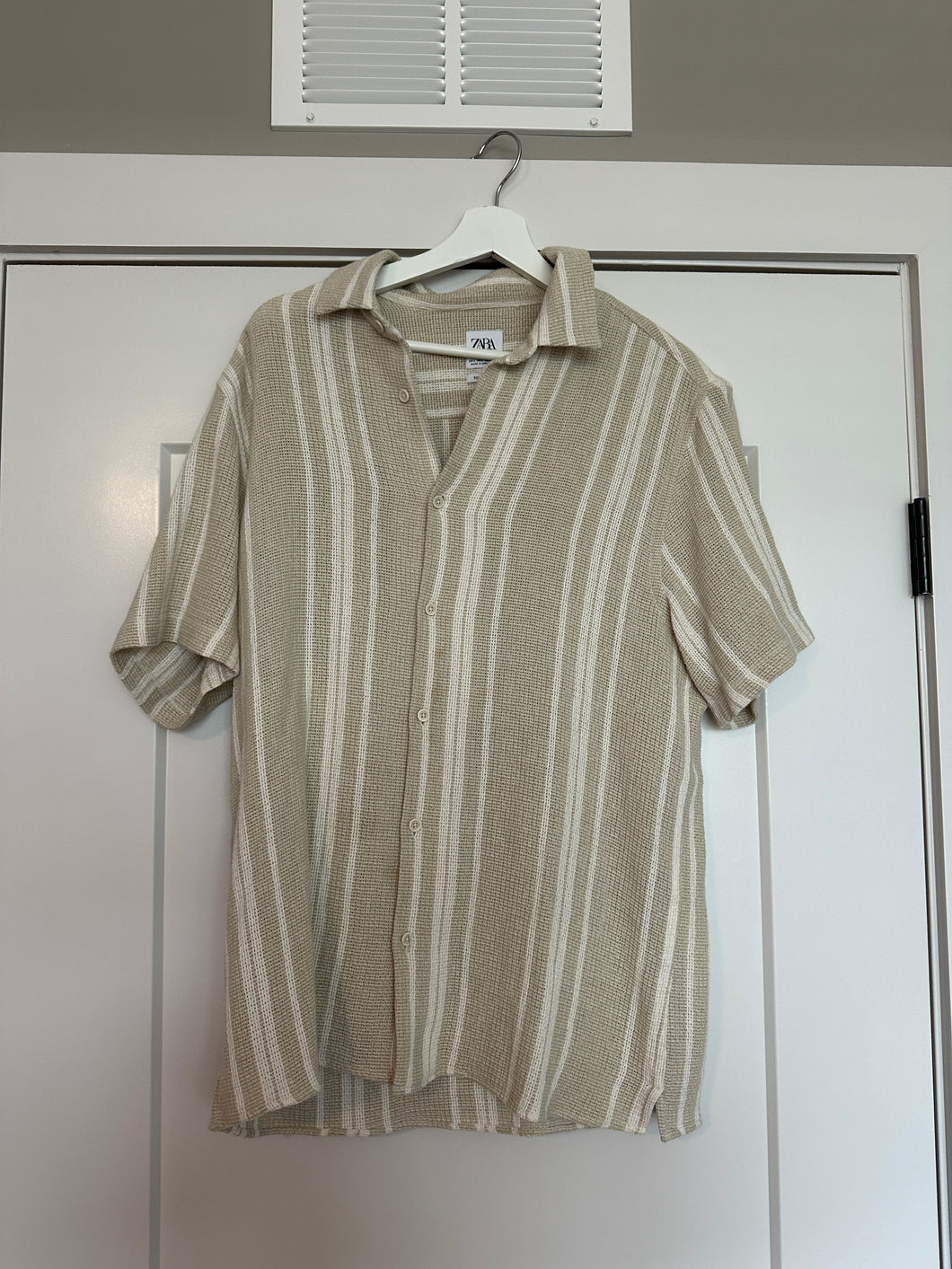 Zara Button Down Sz L