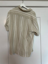 Load image into Gallery viewer, Zara Button Down Sz L
