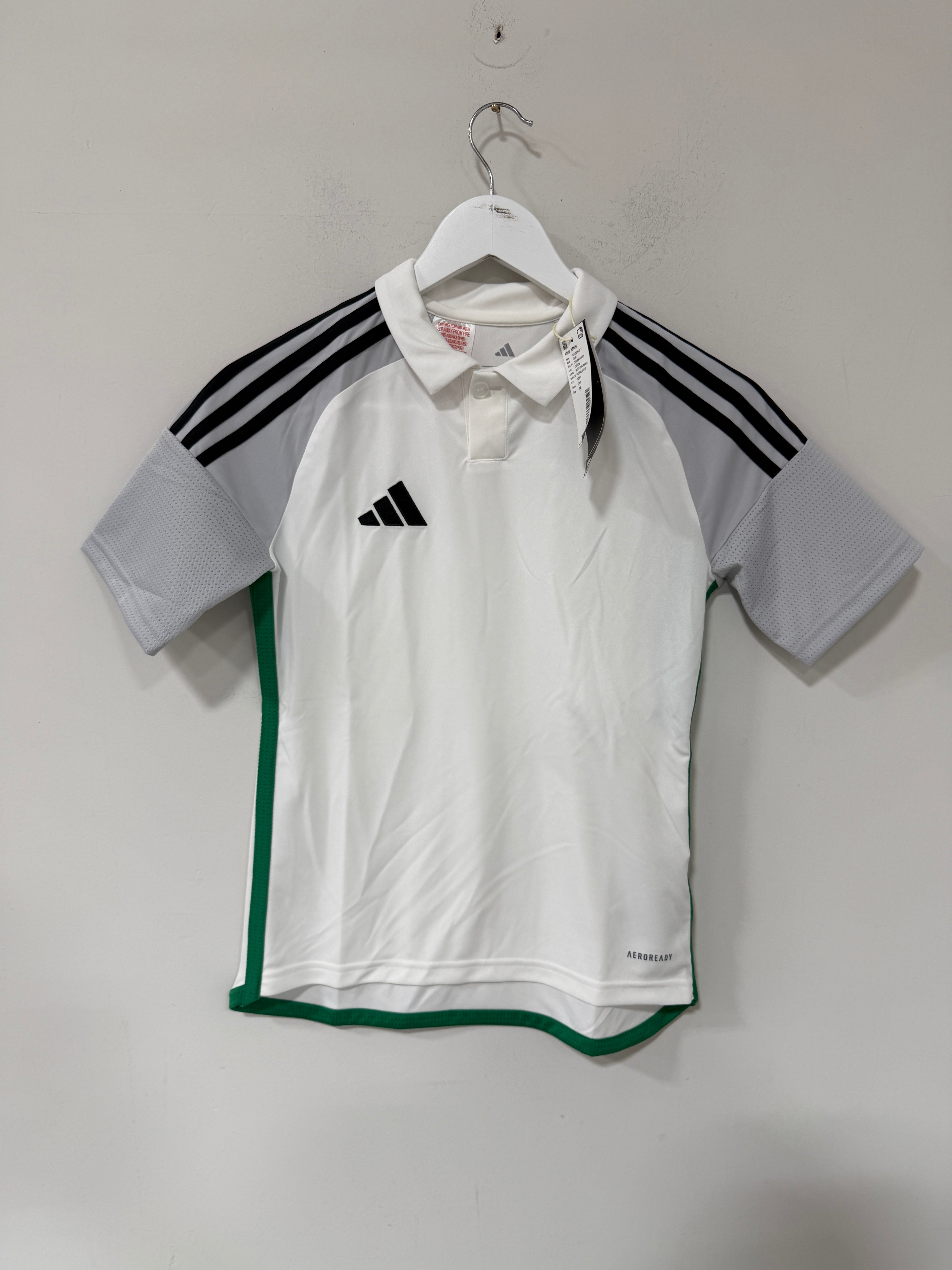 Adidas 25 Jersey Sz Youth White/Green Sz 11-12Y