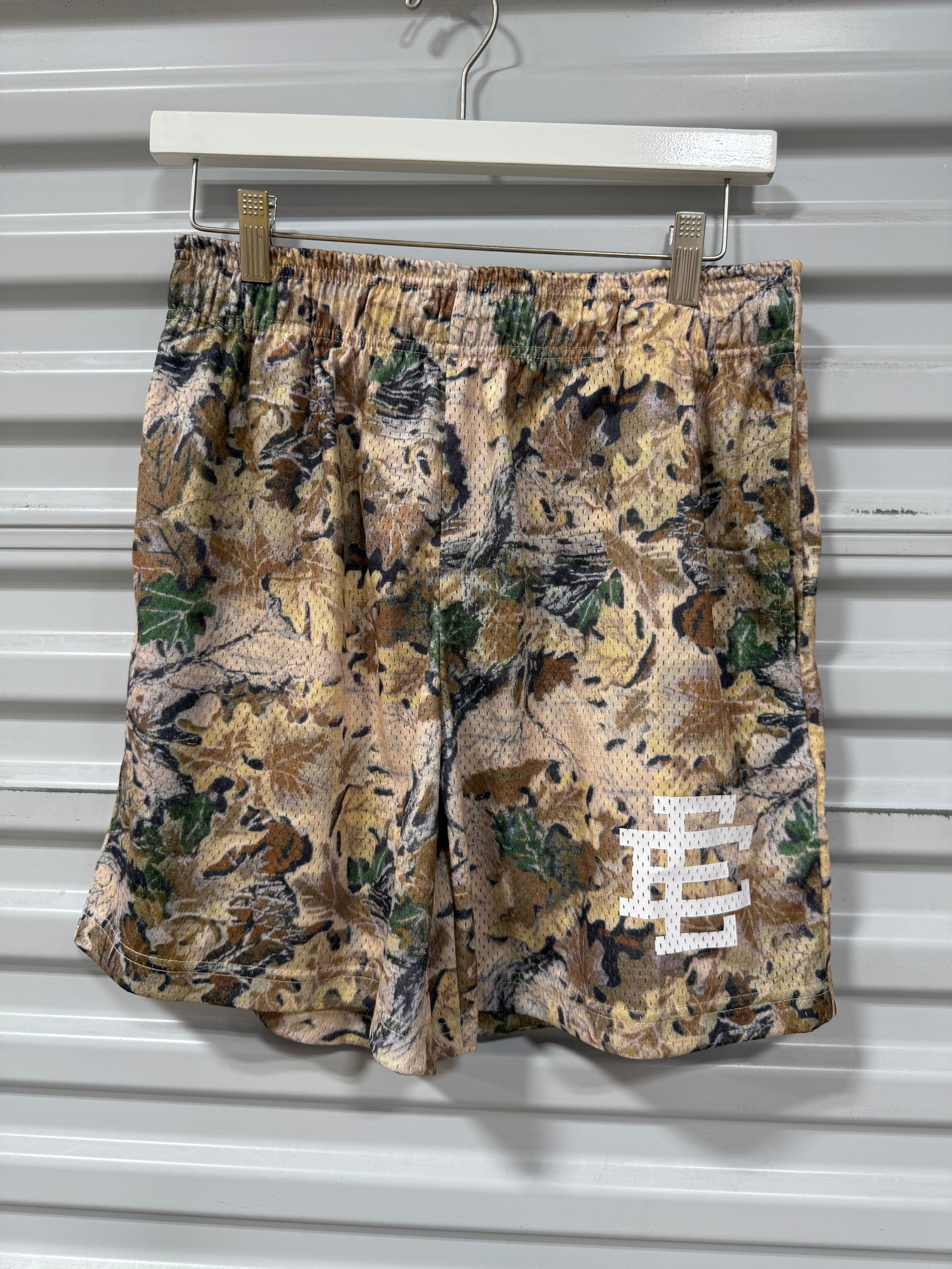 Eric Emanuel Shorts Camo Sz M