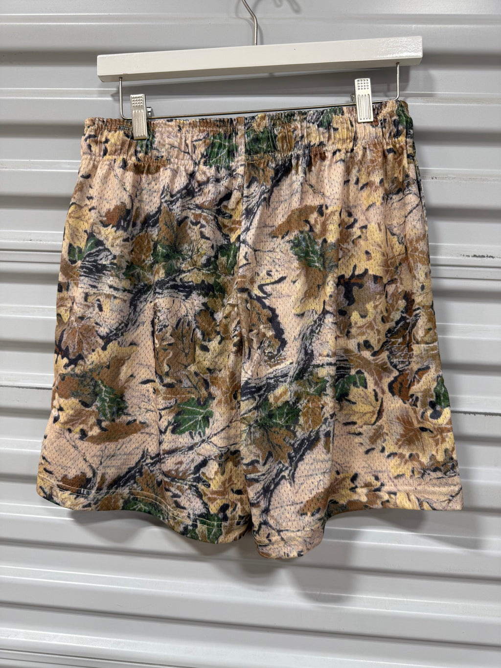 Eric Emanuel Shorts Camo Sz M