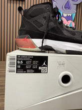 Load image into Gallery viewer, Jordan 37 XXXVII Hot Punch Sz 9.5
