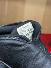 Load image into Gallery viewer, Nike Air Jordan Retro Bred 16 XVI Countdown Pack Size 12
