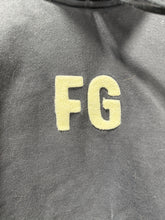 Load image into Gallery viewer, FEAR OF GOD Black/cream Everyday FG Mock Neck Pullover Sweater Sz L
