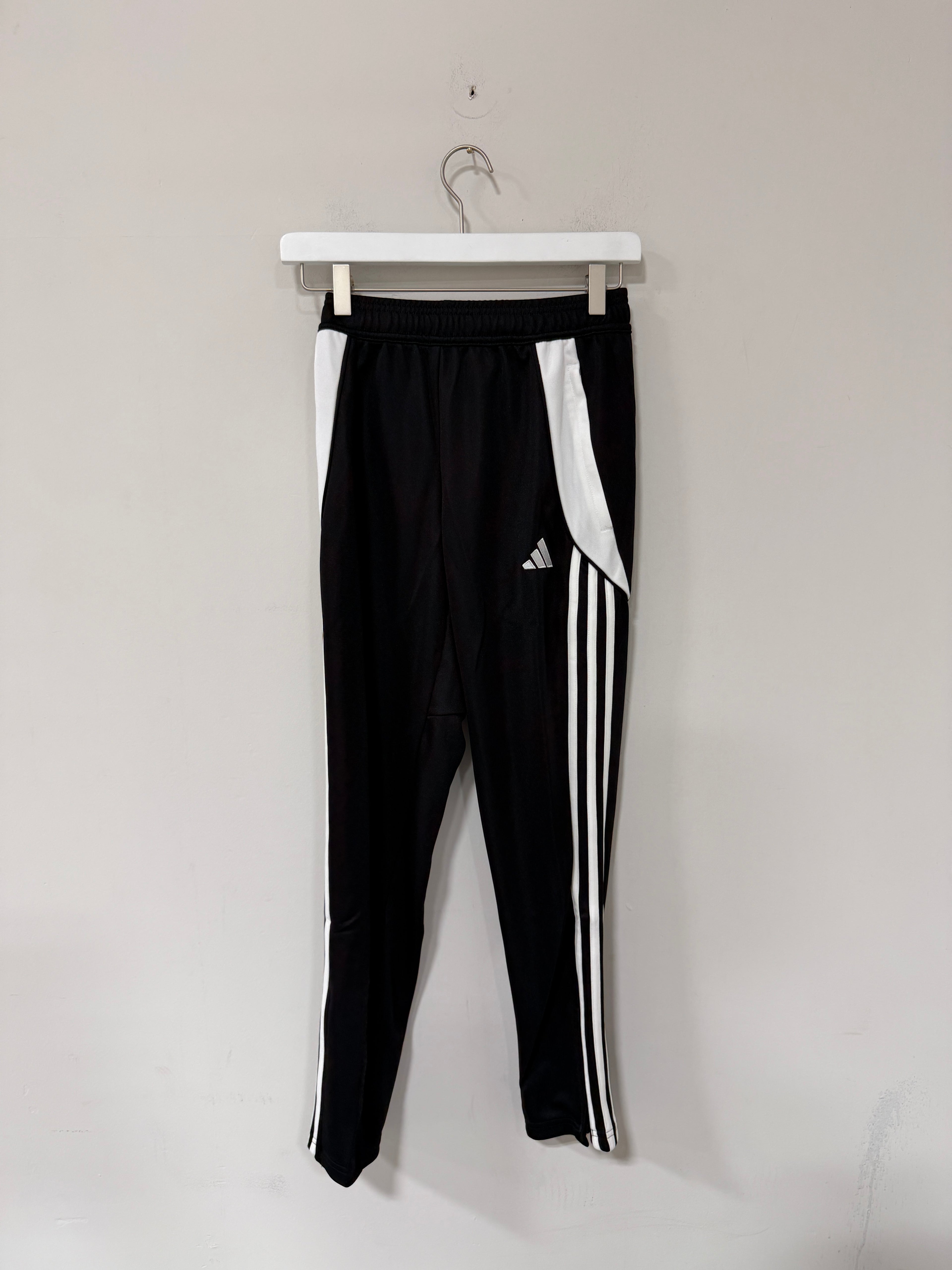Adidas Tiro 24 Track Pants Youth Sz Medium
