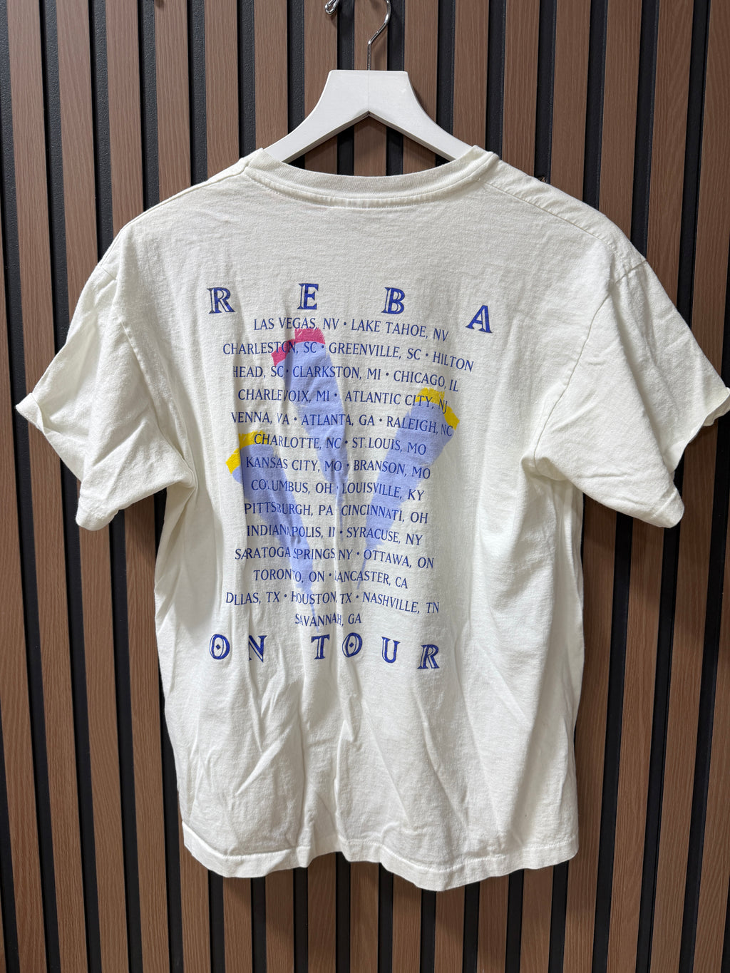 Vintage REBA Tour T-shirt (Fits Small/Medium) 16"W x 24" L