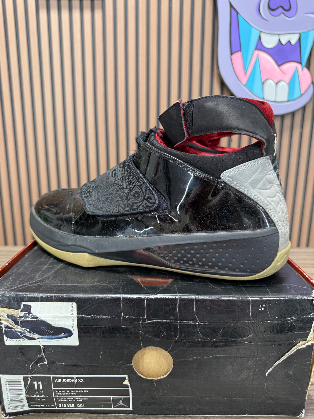 Air Jordan 20 OG Stealth Size 11 Mens 2005 Black Red 310455-001