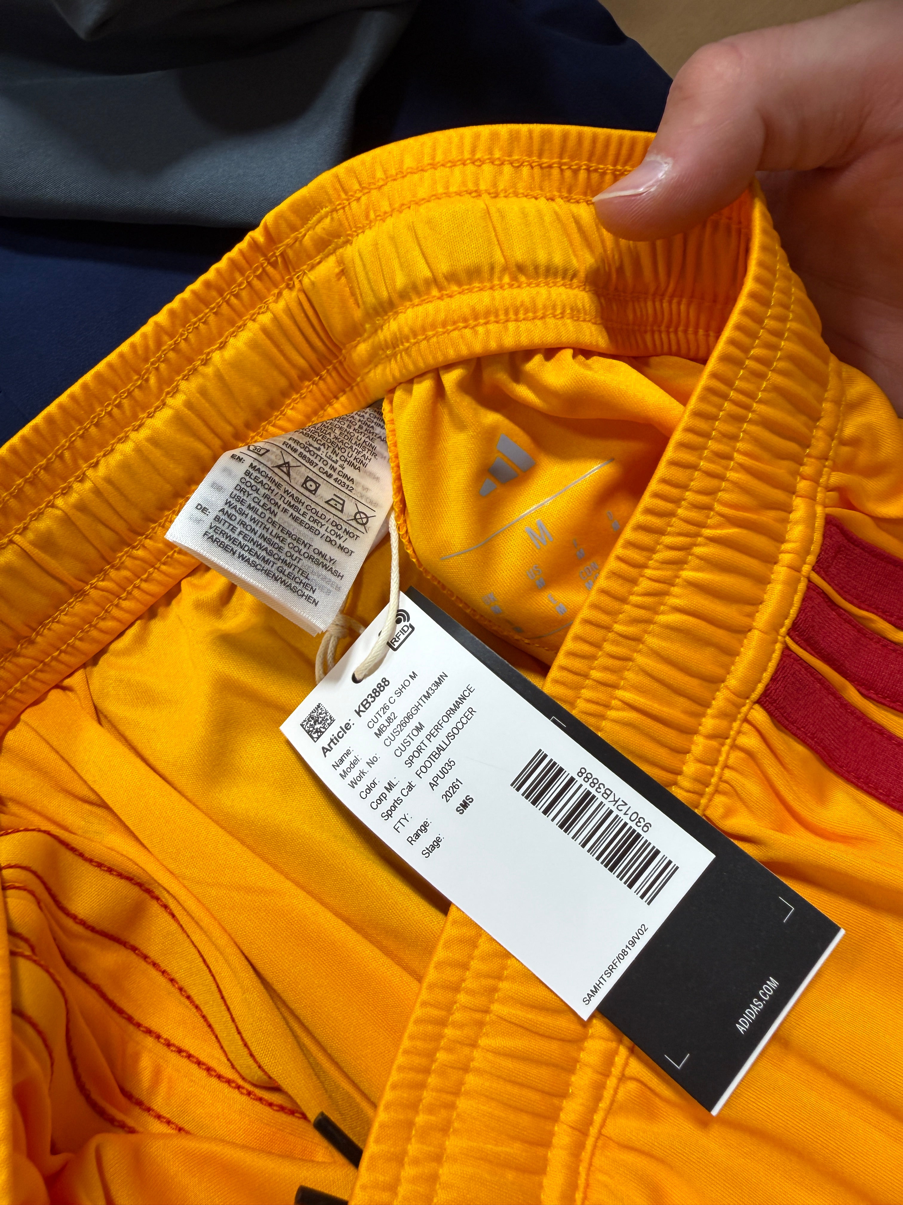 Adidas 2026 custom Sample Shorts Yellow/Red Mens Sz Medium