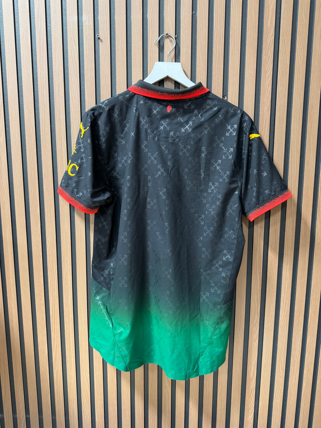 AC Milan x Off-White™ Soccer Jersey Sz L