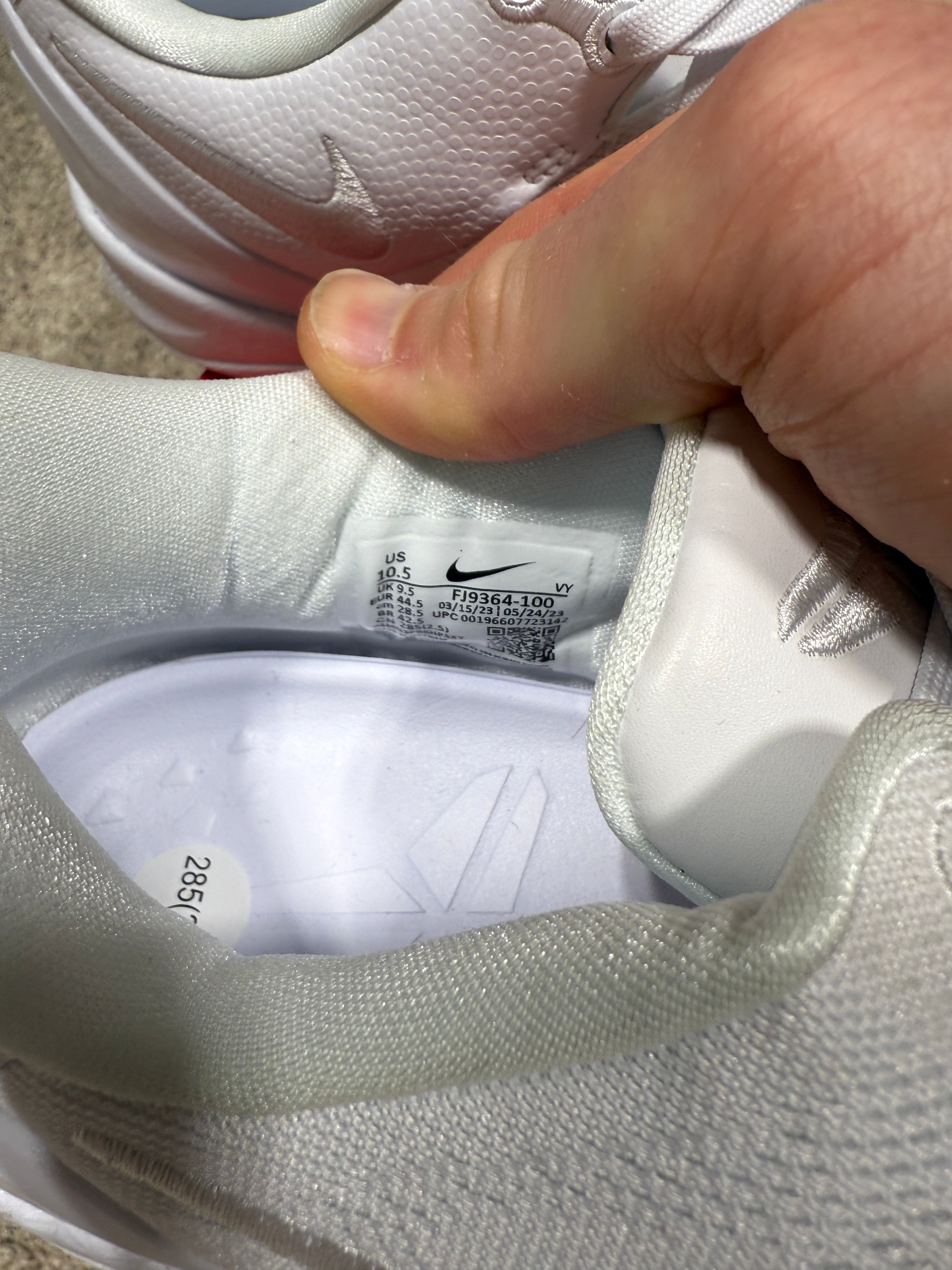 Kobe 8 Protro 'Halo' sz 10.5 NO BOX