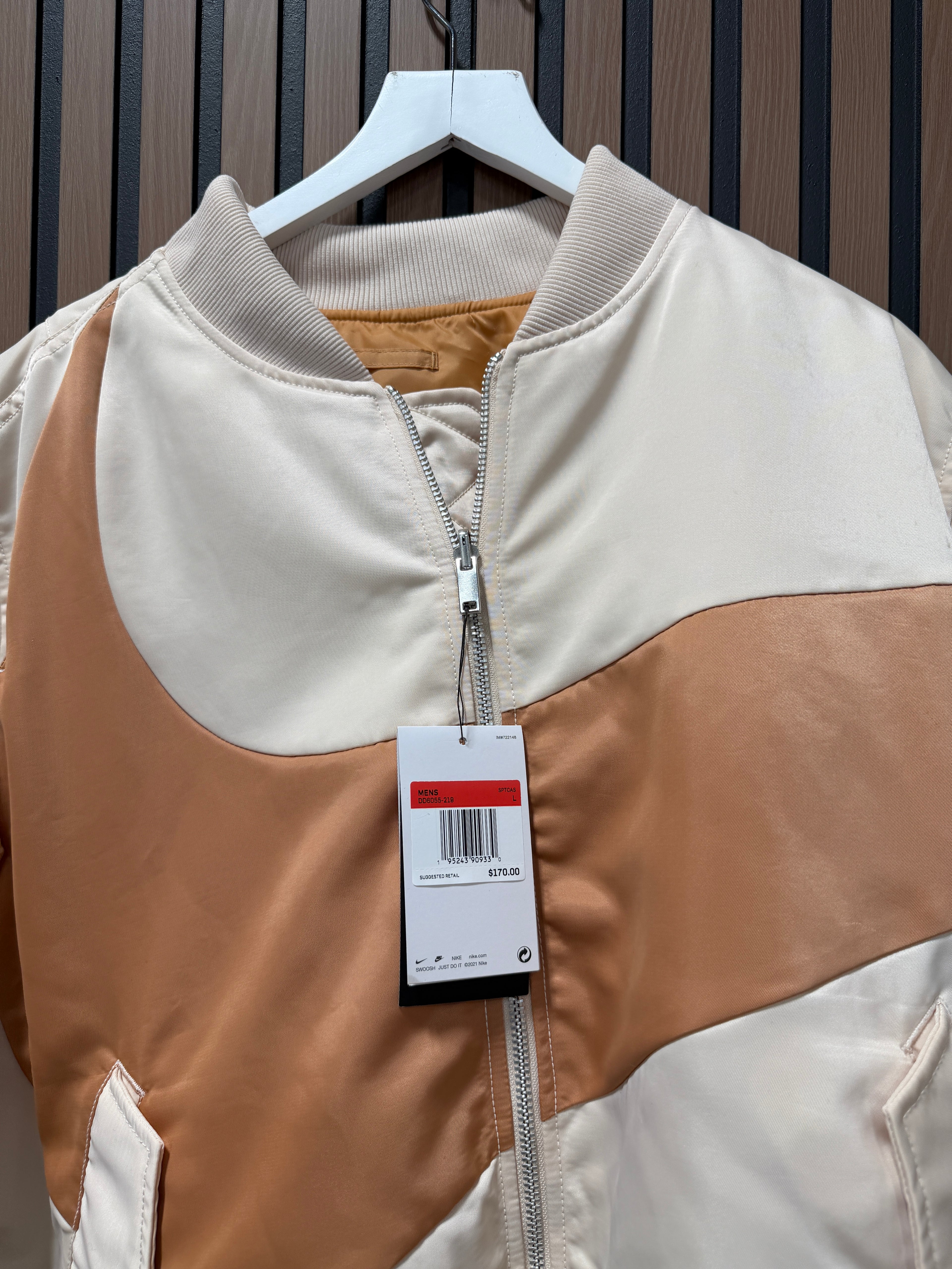 Nike Men's Sportswear Swoosh -Fill Bomber Sz L