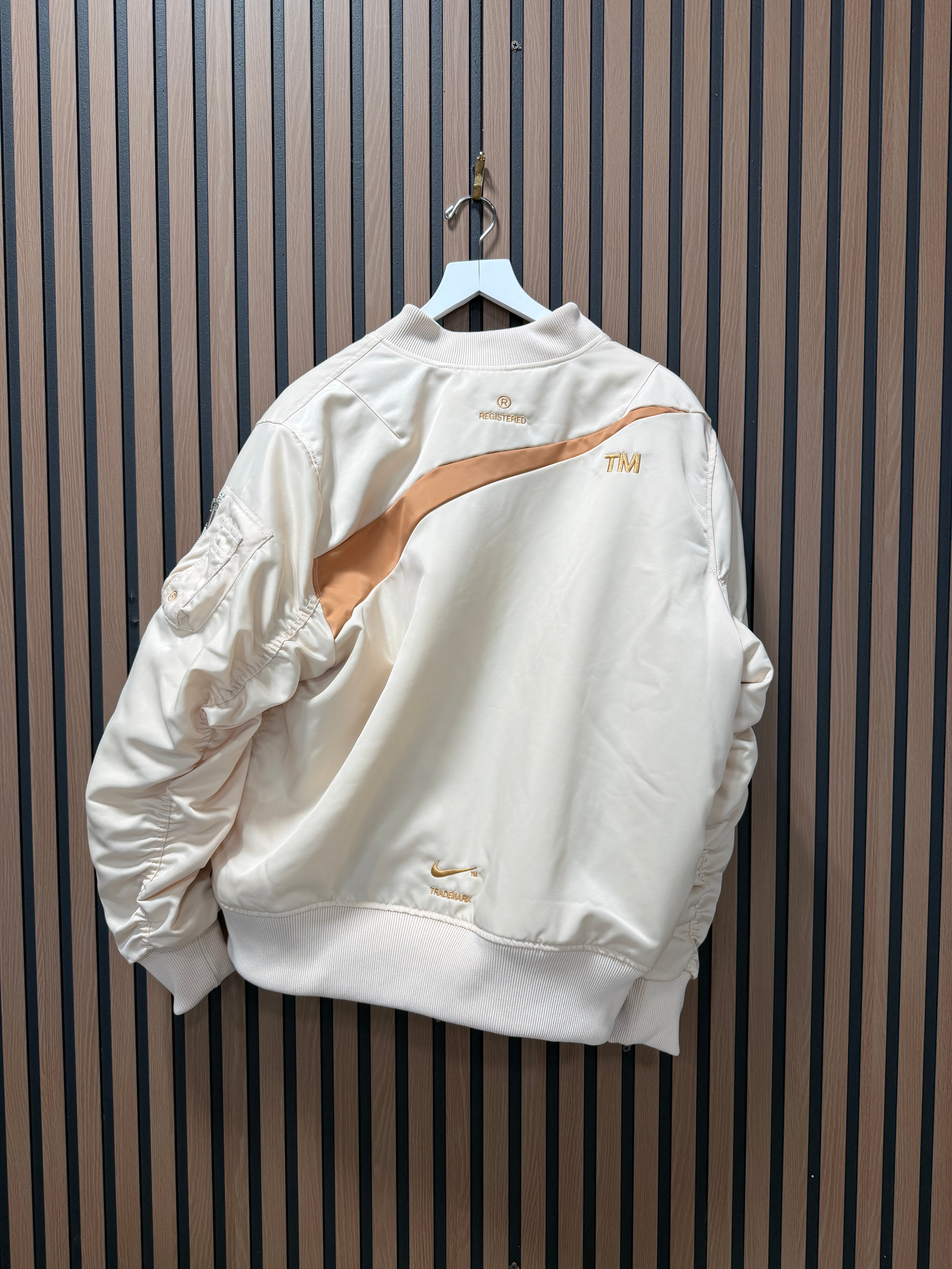 Nike Men's Sportswear Swoosh -Fill Bomber Sz L