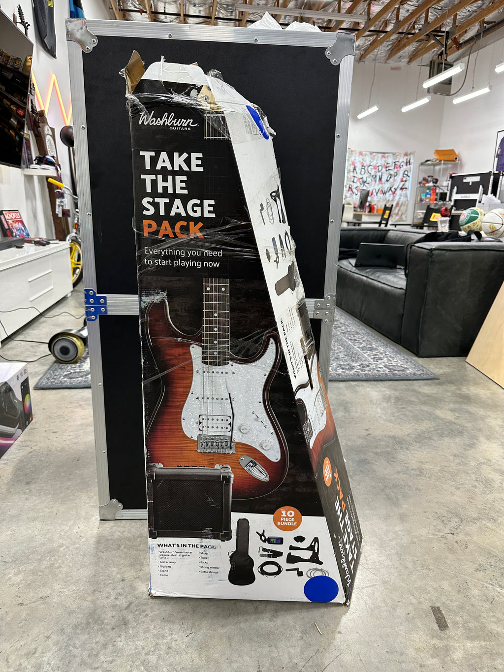 Washburn Guitars Take The Stage Pack