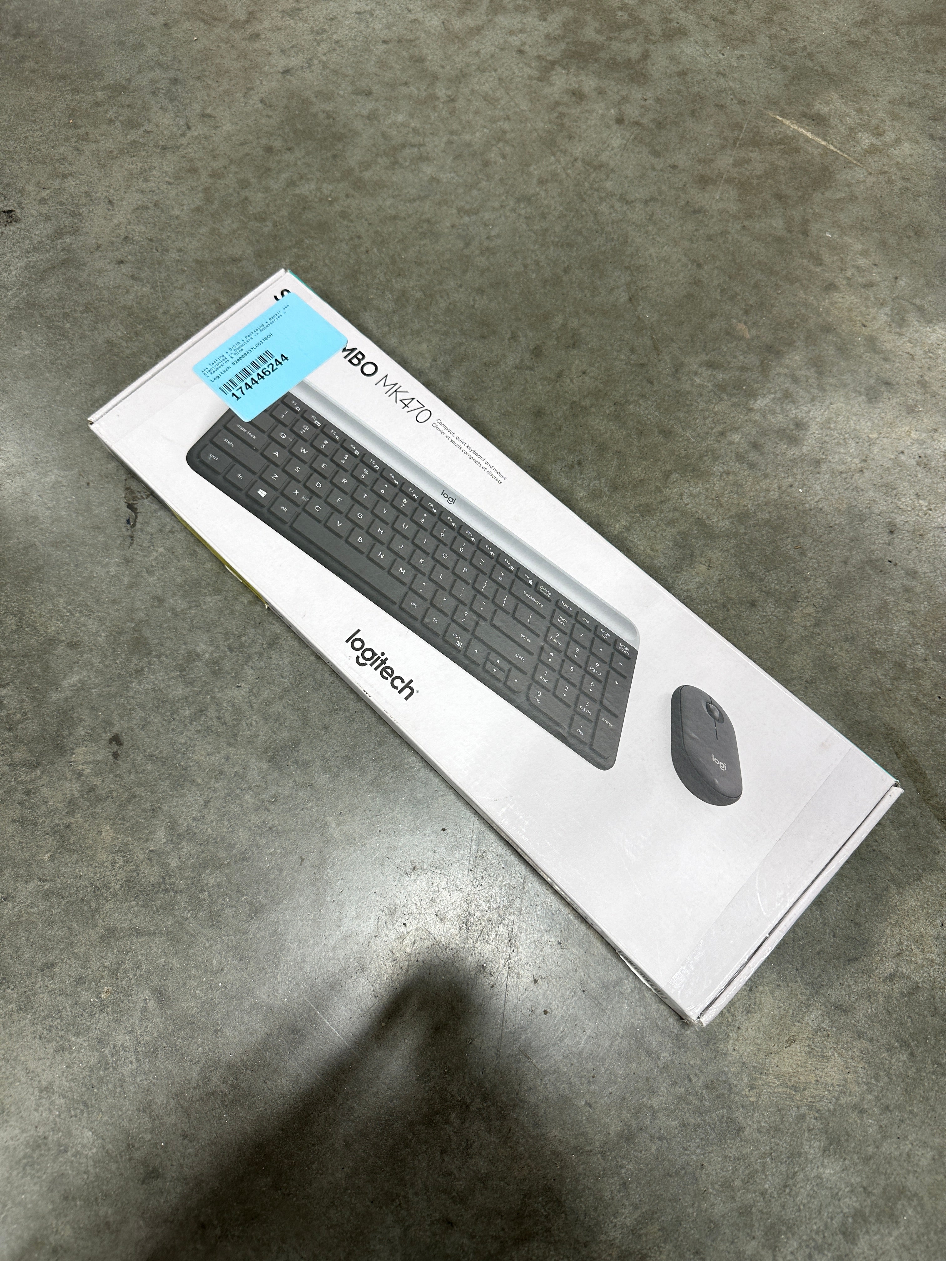 Logitech - MK470 Full-size Wireless Scissor Keyboard and Mouse Bundle
