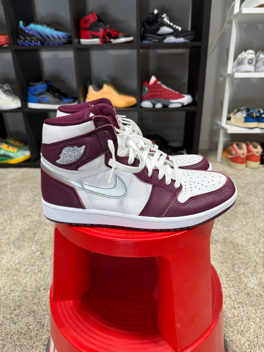 Air Jordan 1 Retro High OG 'Bordeaux Sz 10.5 NO BOX