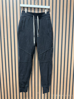 John Elliot Escobar Joggers Sz M