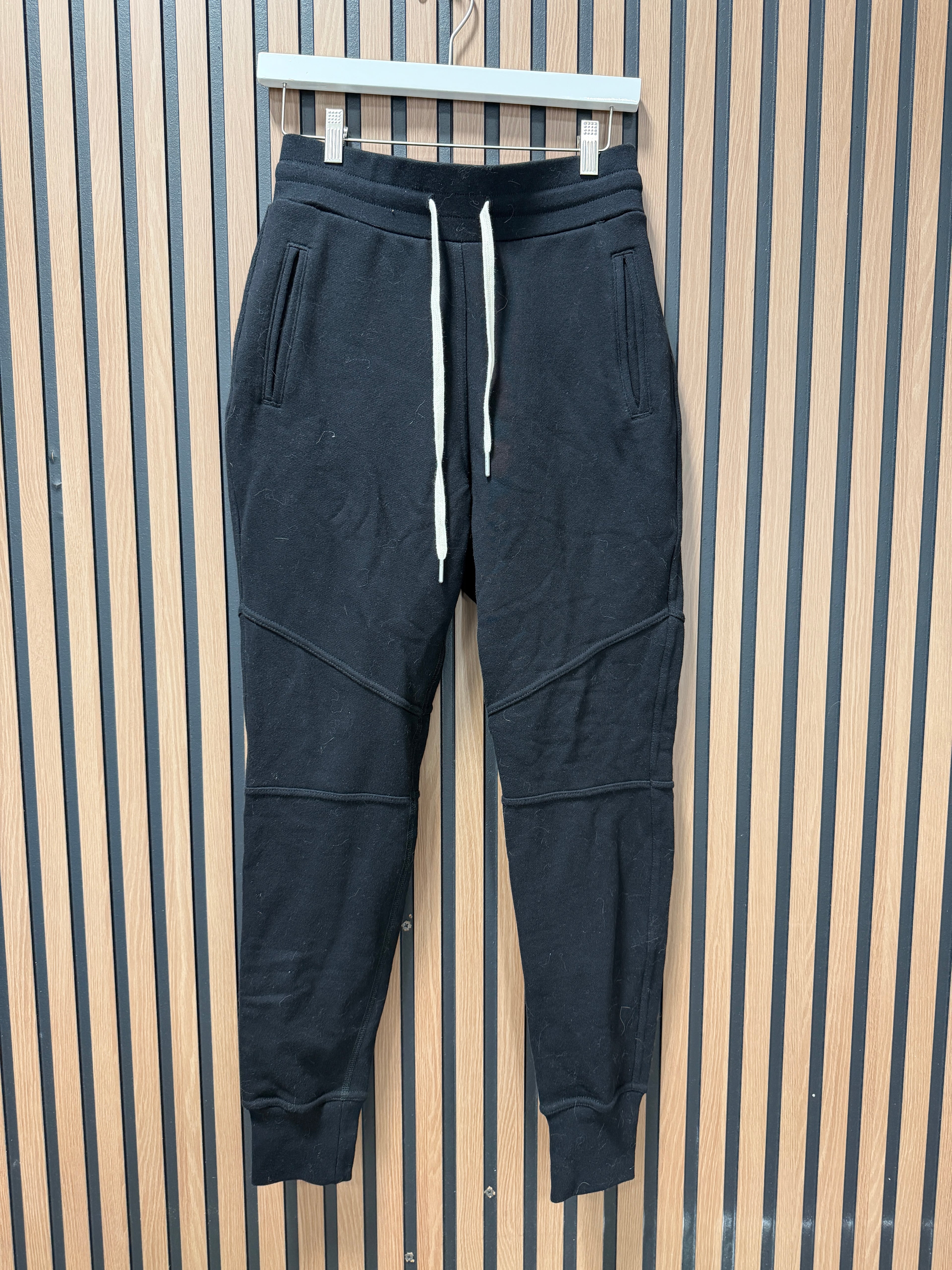 John Elliot Escobar Joggers Sz M