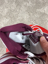 Load image into Gallery viewer, Air Jordan 1 Retro High OG &#39;Bordeaux Sz 10.5 NO BOX
