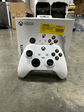 Load image into Gallery viewer, Xbox Series X|S Wireless Controller White
