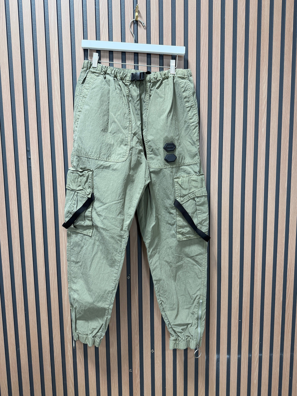 Off-White Main Line Olive Cargo Pants size 34