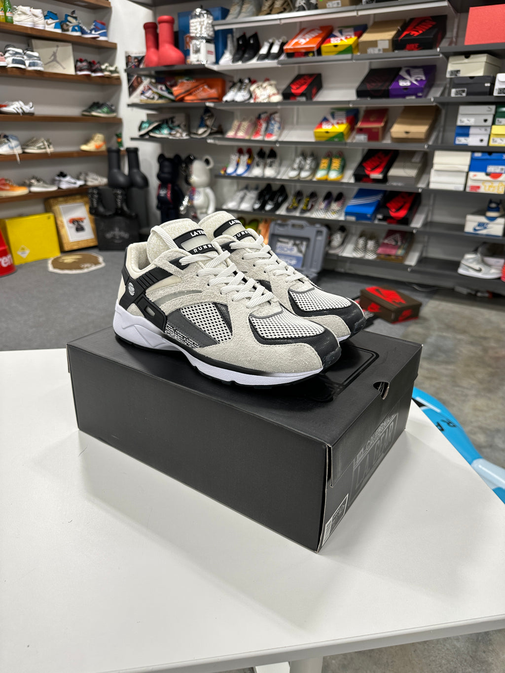 LA Gear Catapult Size 11