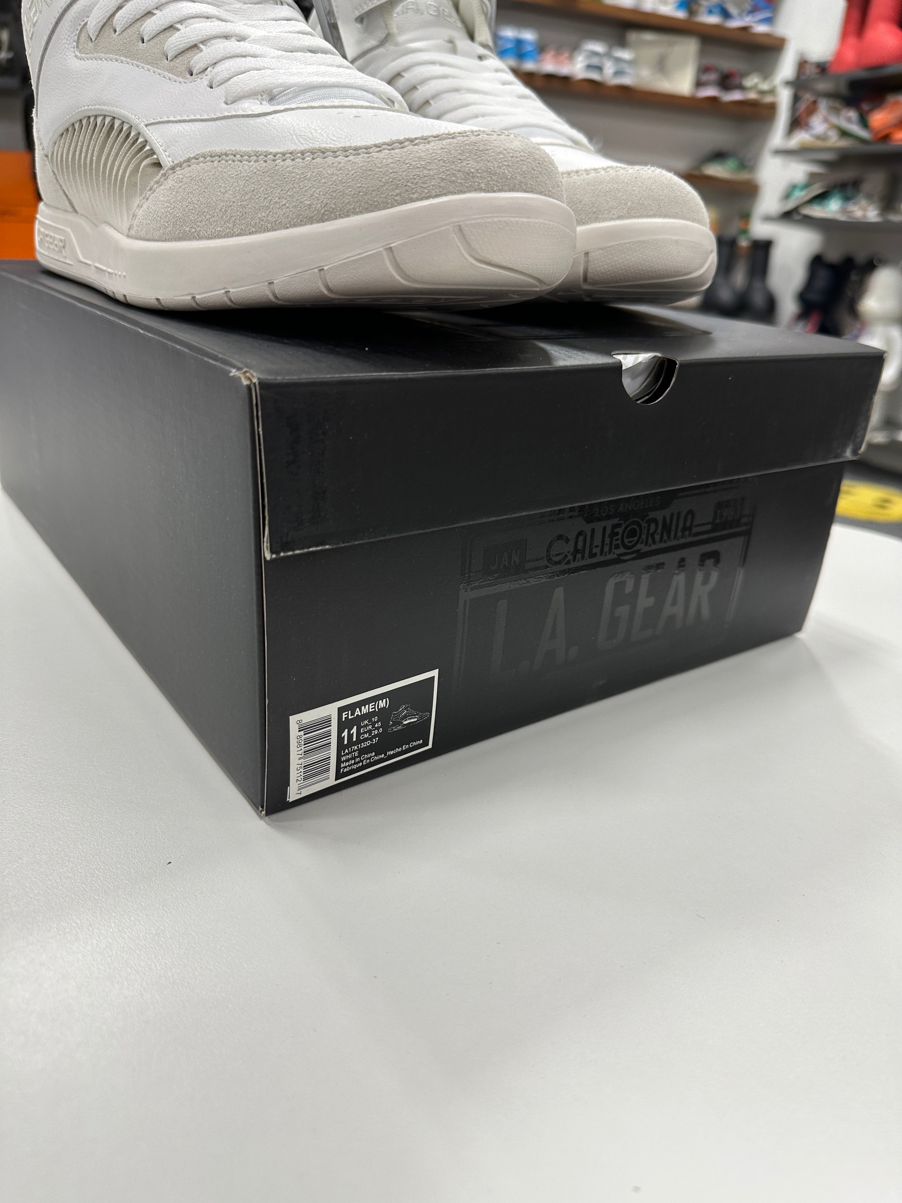 La Gear Flame Sneakers Sz 11