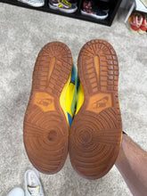 Load image into Gallery viewer, Nike SB Dunk High Marge Simpson Sz 10.5
