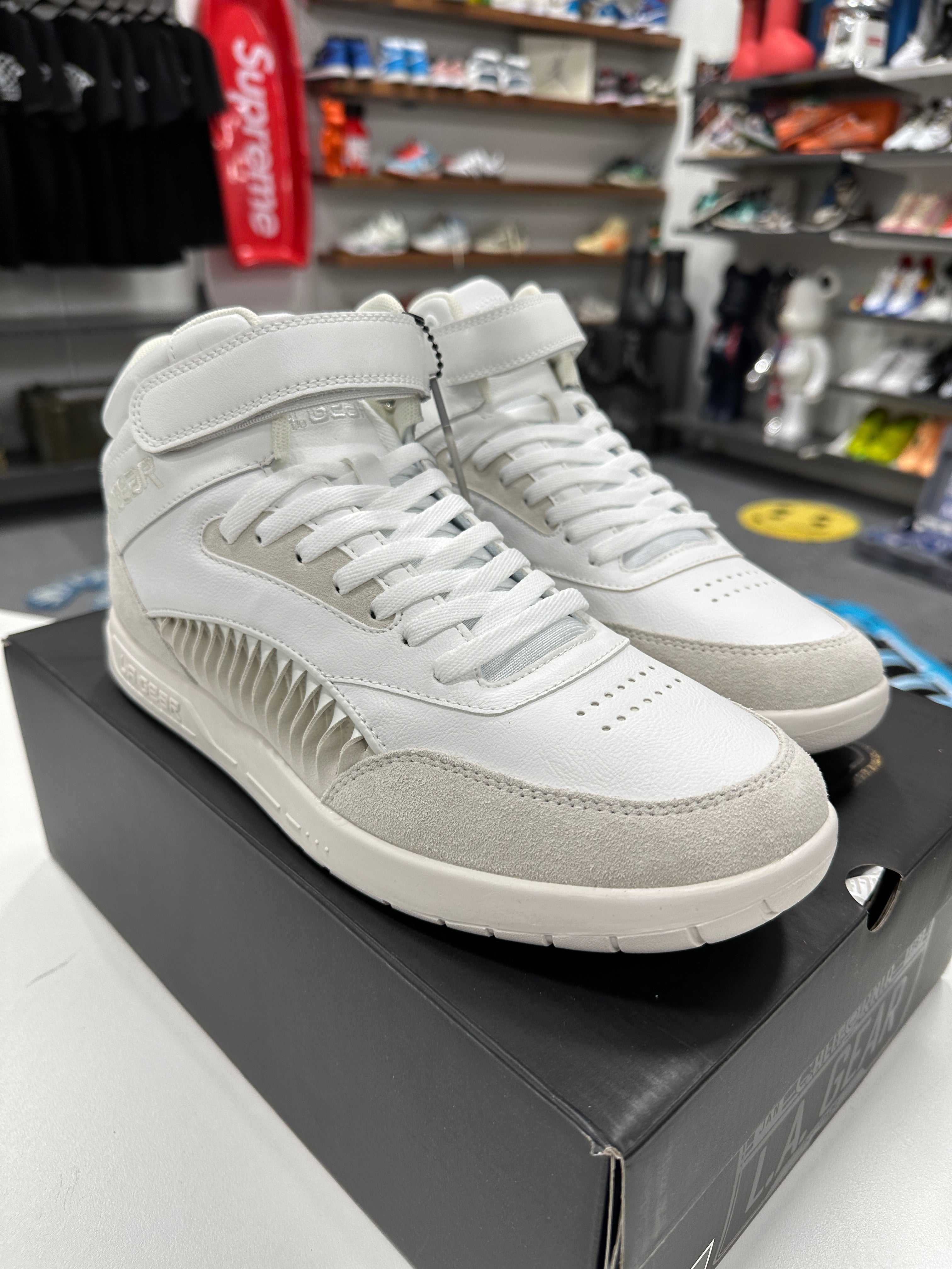 La Gear Flame Sneakers Sz 11