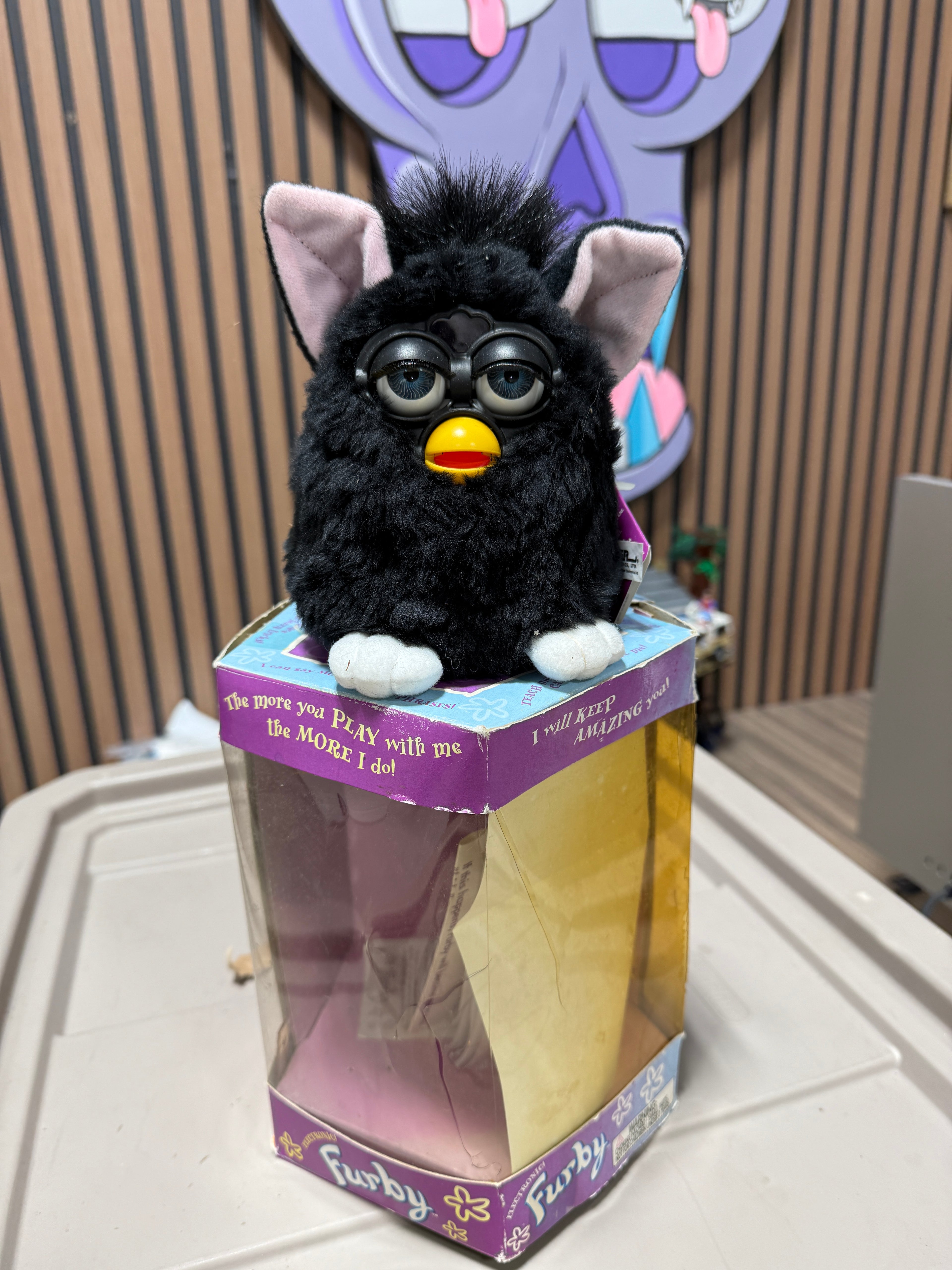 1998 Tiger Electronics Furby All Black NOT WORKING with Tags & Box Model 70-800