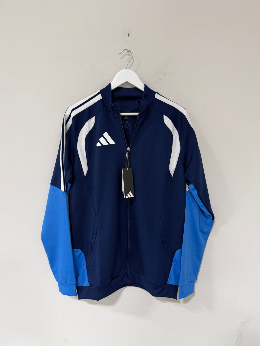 Adidas Tiro 26 Club Track Jacket – Team Navy Blue/Cyan