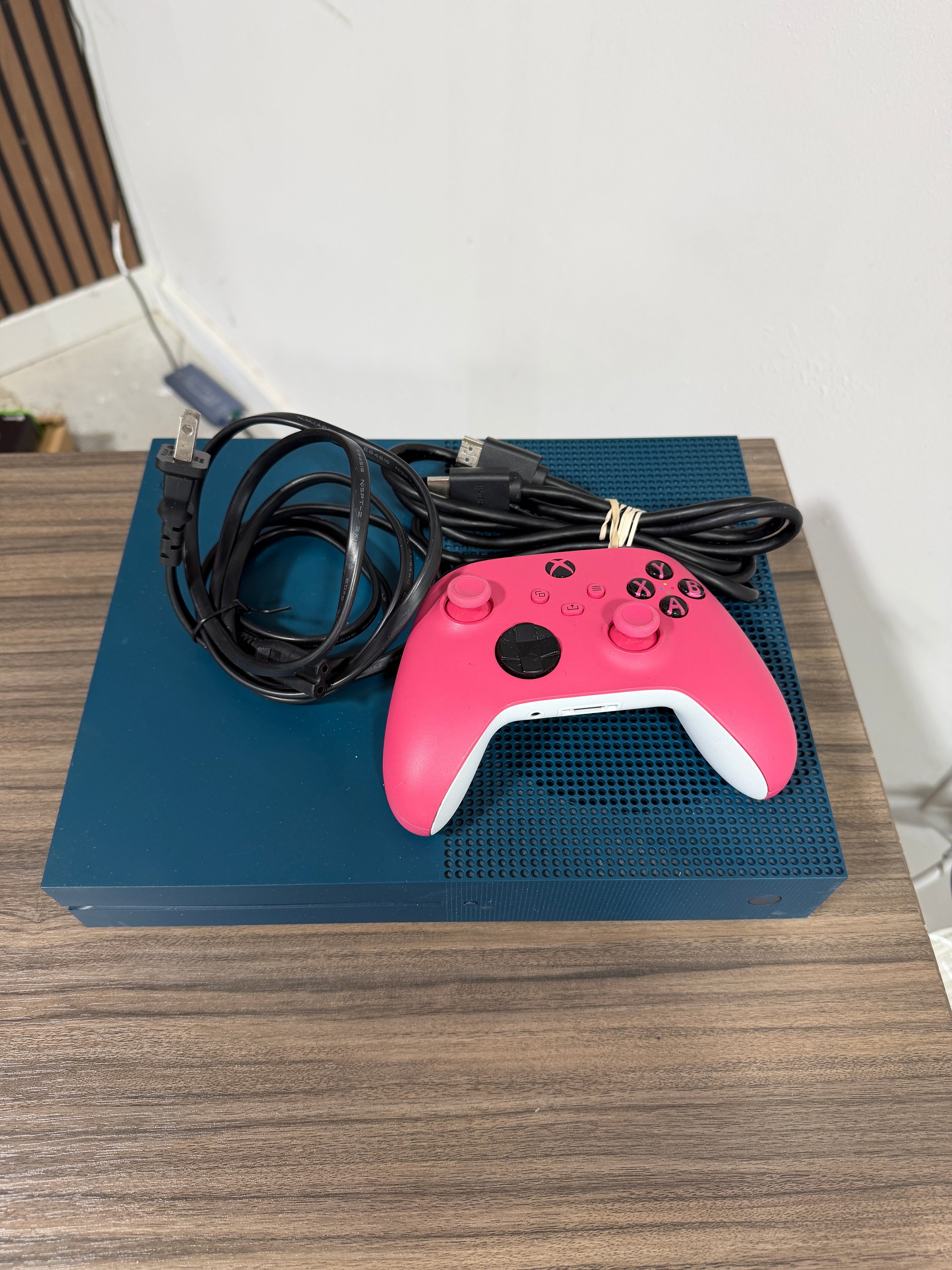 Microsoft Xbox One S Console 500GB - Deep Blue Special Edition