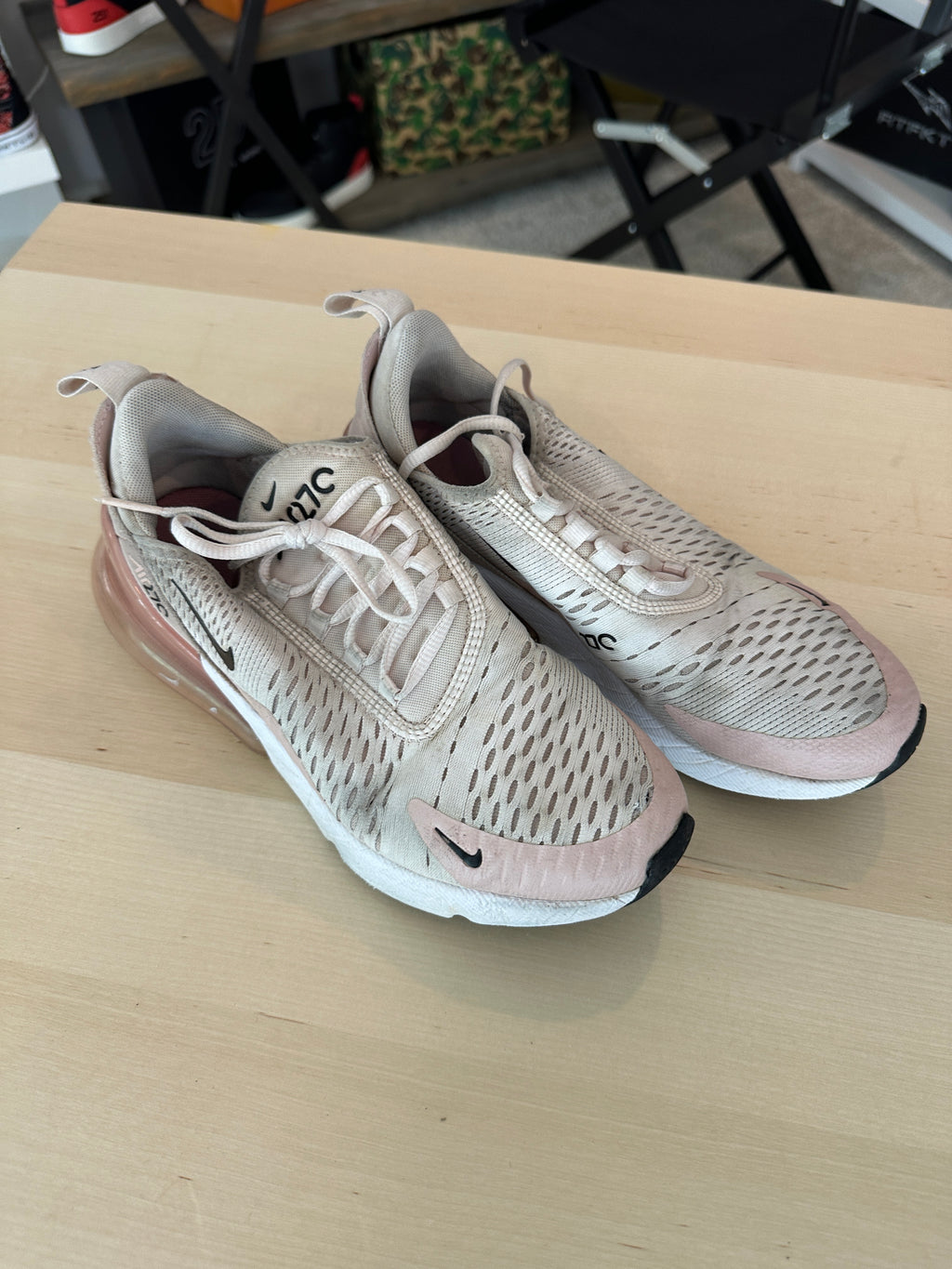 Women's Air Max 270 Sz W8