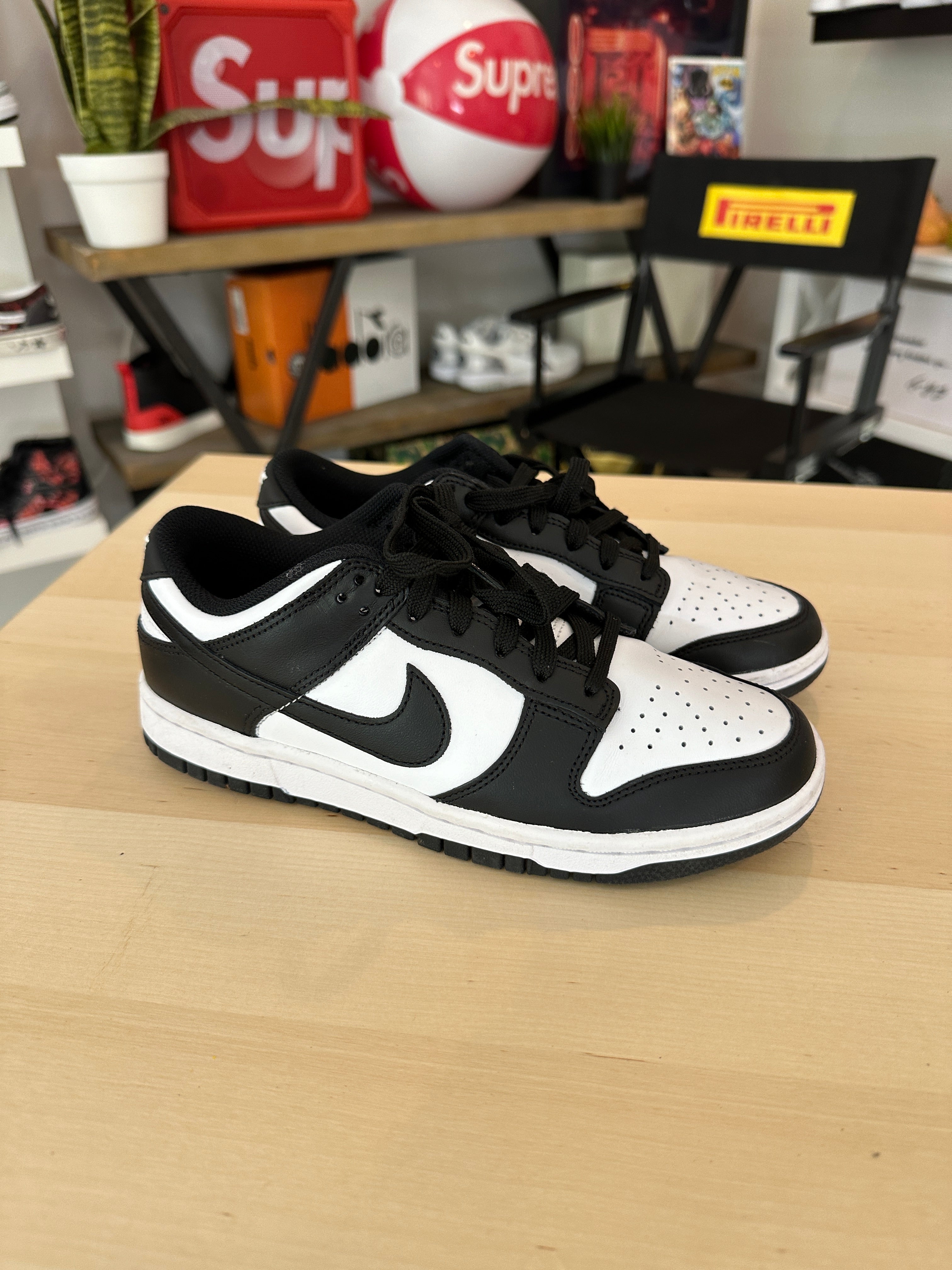 Nike Panda Dunk Sz 7W