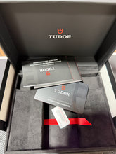 Load image into Gallery viewer, Tudor Black Bay Chrono 41mm 79360N Pink 2026 (79360n-0019)
