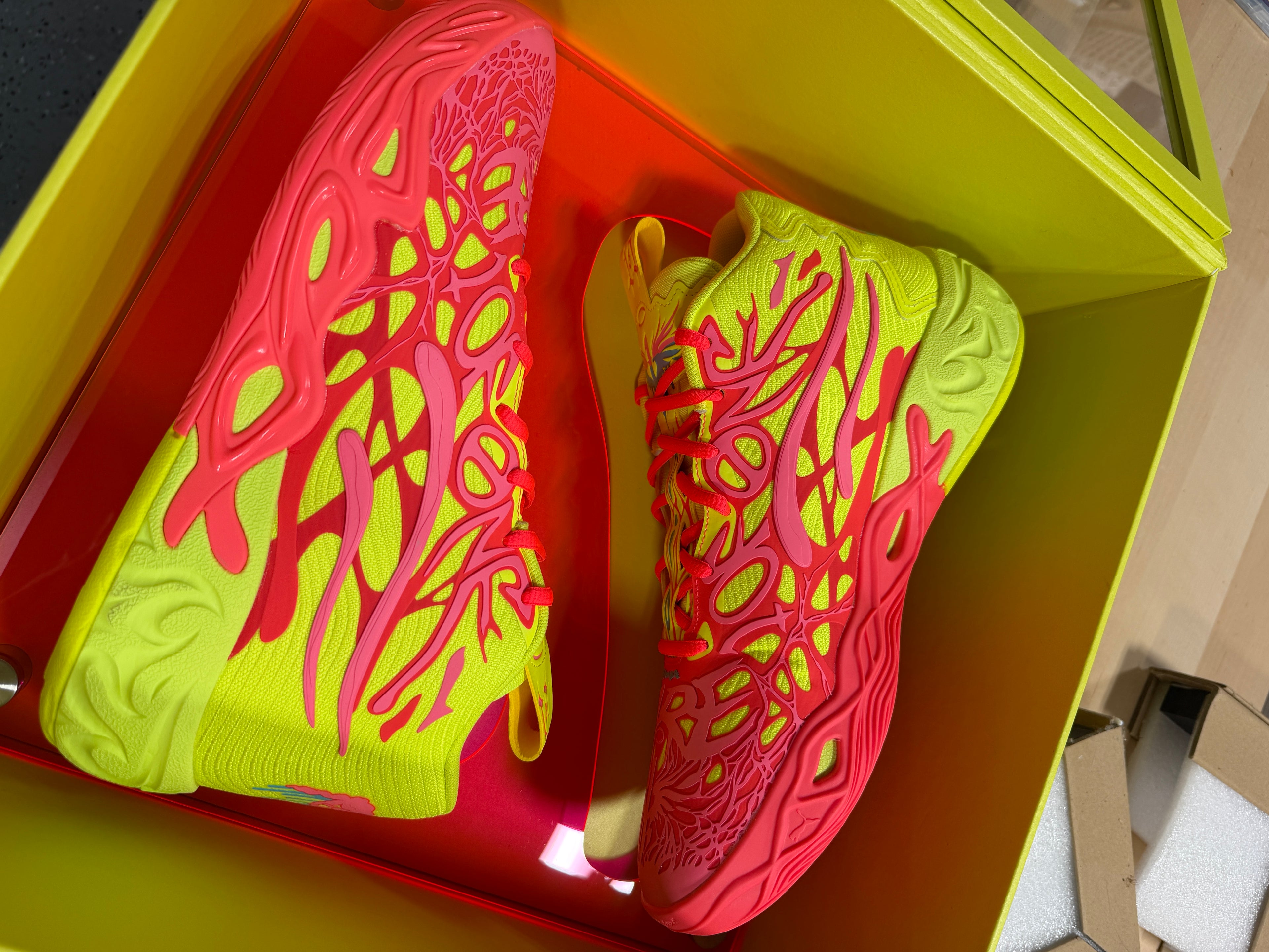 PUMA Mb.04 "1 Love" Sample Promo Box Sz 11