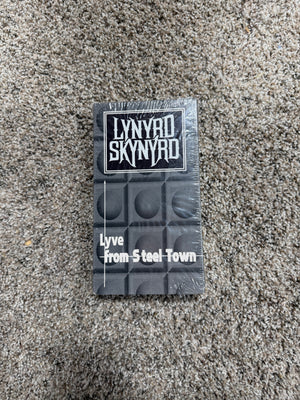 LYNYRD SKYNYRD Lyve From Steel Town VHS Rickey Medlocke 1997 Johnny Van Zan