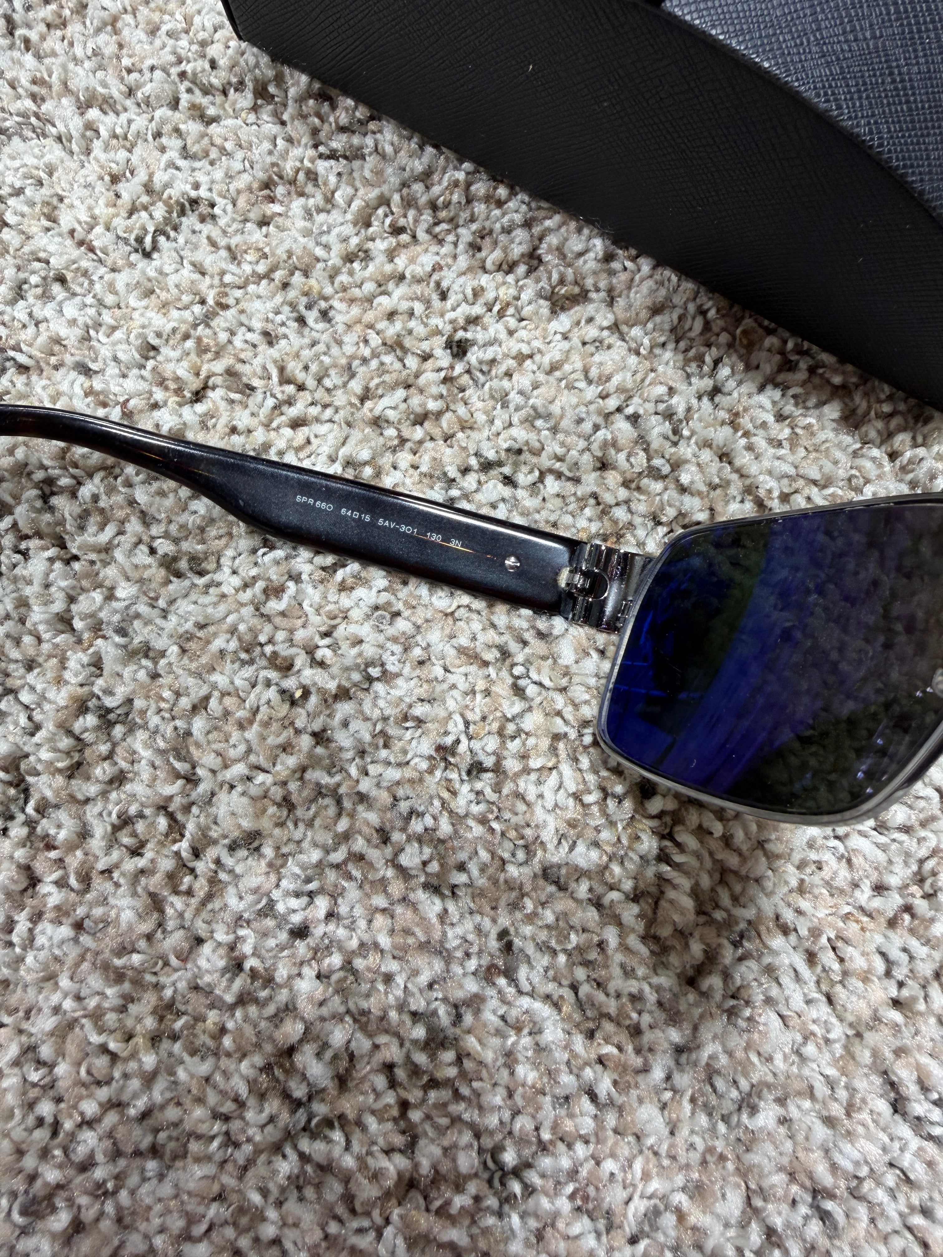 PRADA SUNGLASSES SPR 660 5AV301 130 3N Black