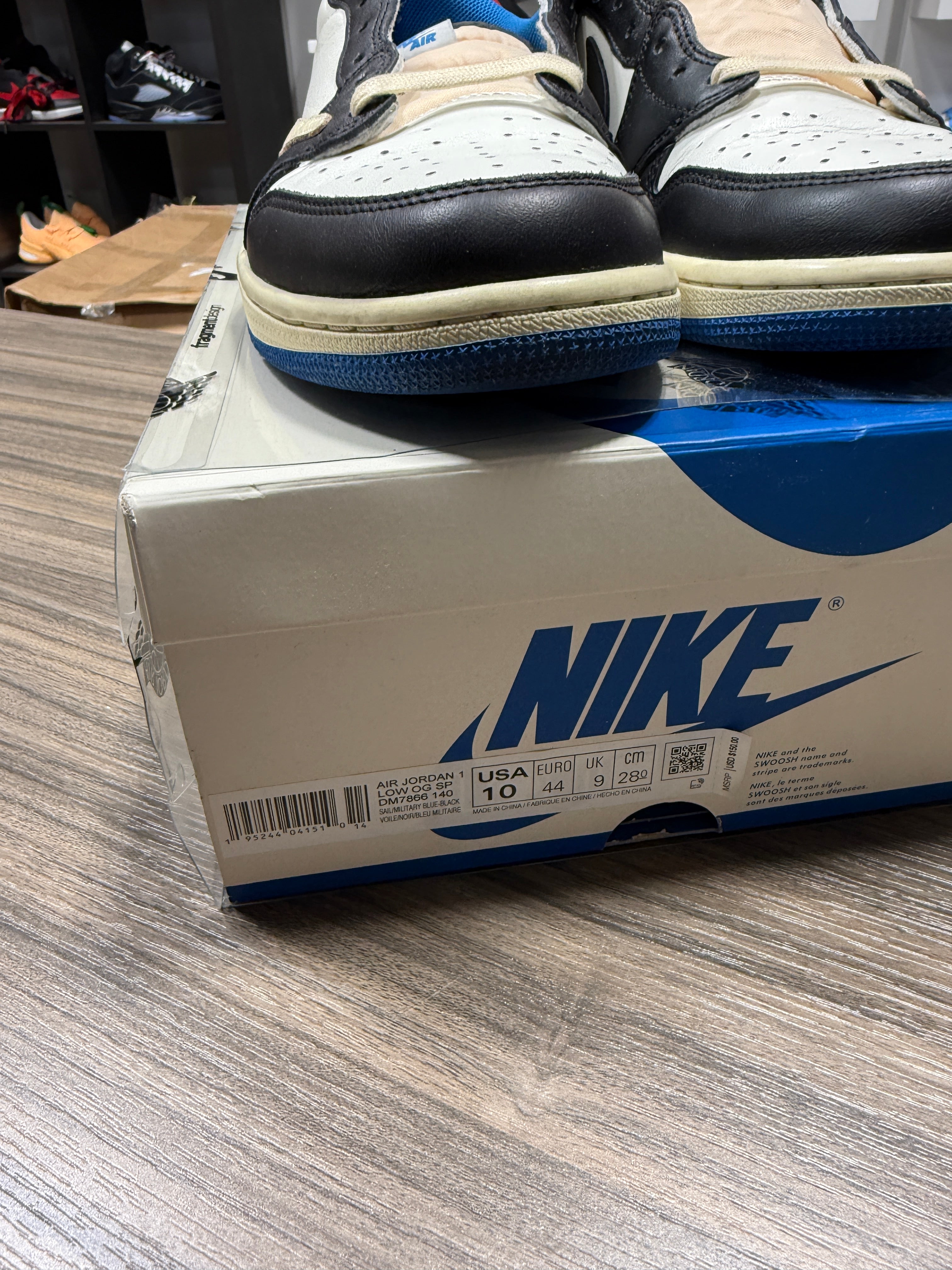Fragment Design x Travis Scott x Air Jordan 1 Retro Low Sz 10