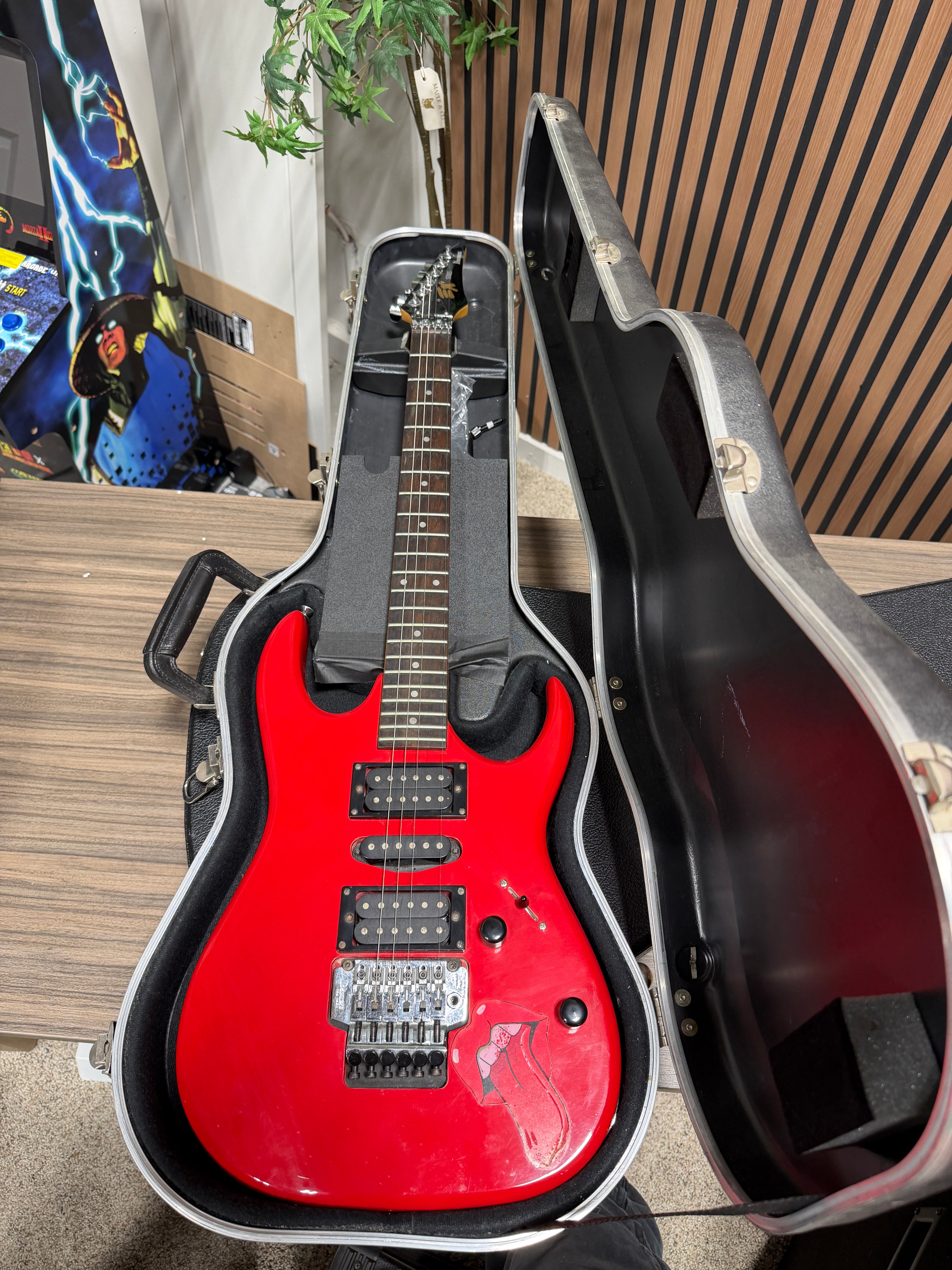 Ibanez EX270RD 90s Japanese Guitar With Guitar Case