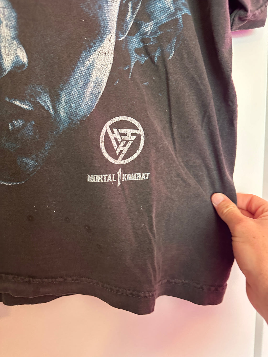 HYPLAND Mortal Kombat Liu Kang T-Shirt Sz L