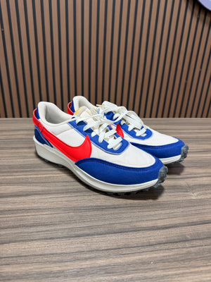 Mens Nike Waffle Debut Swoosh White Red Blue size 7.5 Mens