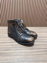 Load image into Gallery viewer, FRYE Logan Cap Toe mens Boot Sz 8
