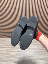 Load image into Gallery viewer, Hugo Boss Mens Black Eastside Loafers Dress Shoes Sz 7 Mens
