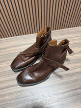Load image into Gallery viewer, FRYE Jasper Jodhpur Boot Sz 8.5
